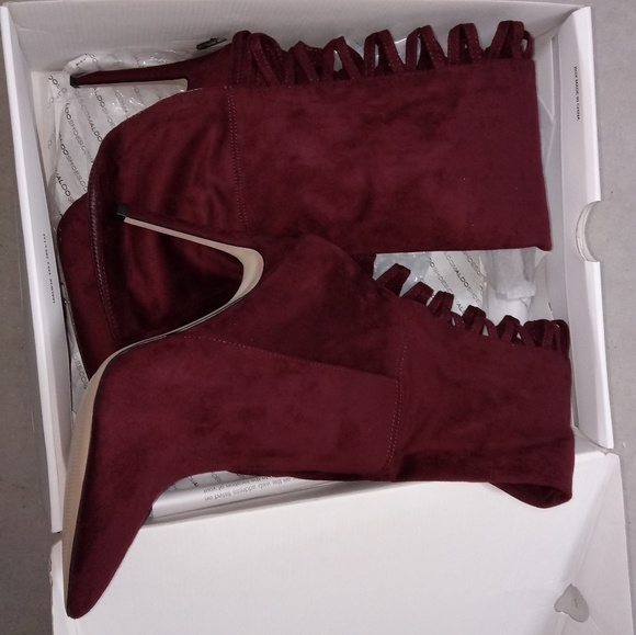 Aldo Shoes - Women's Aldo's knee boots. 4.5 inch heel.